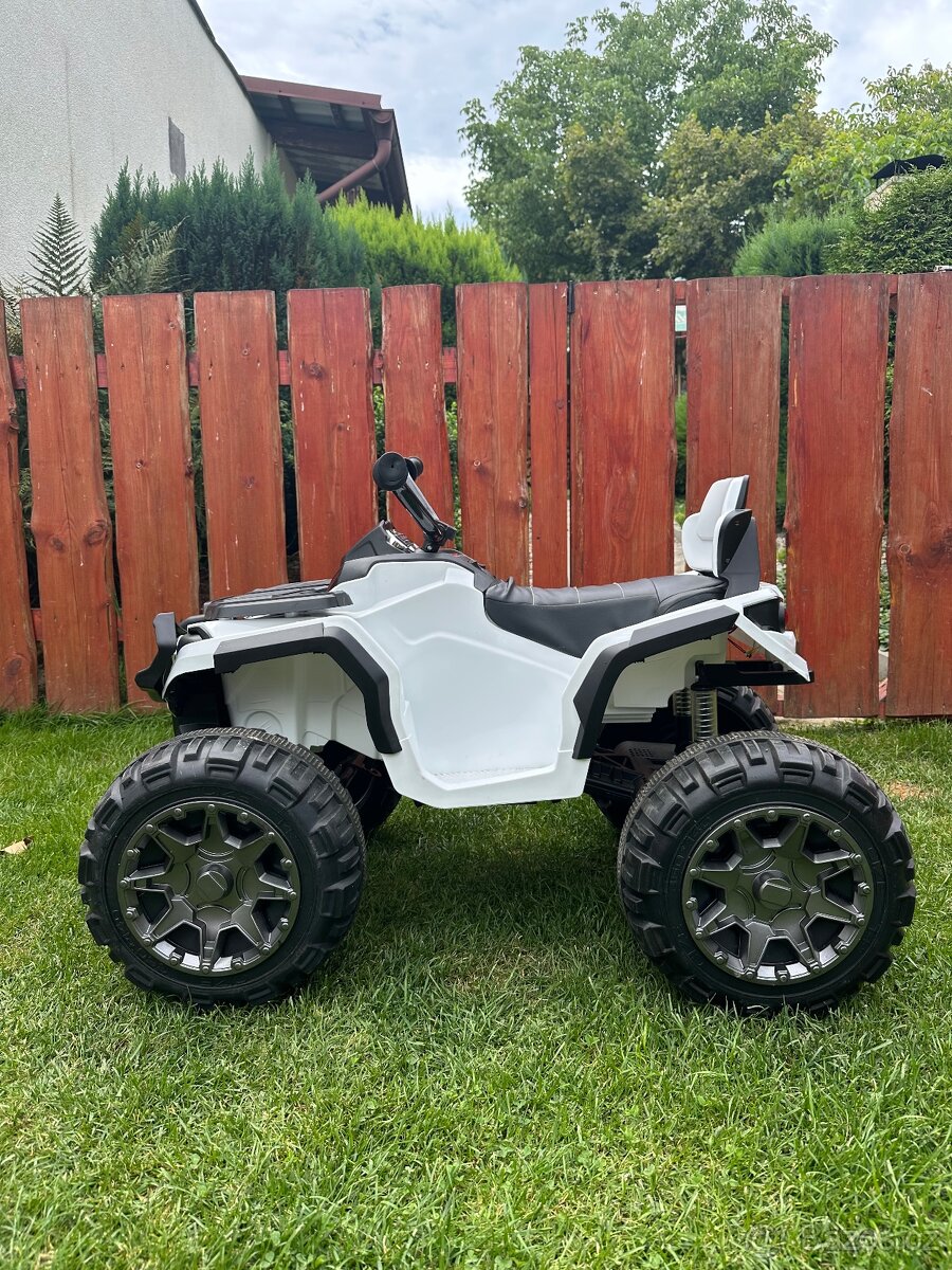 Elektrická dětská čtyřkolka ATV bílá s EVA koly, MP3 a LED