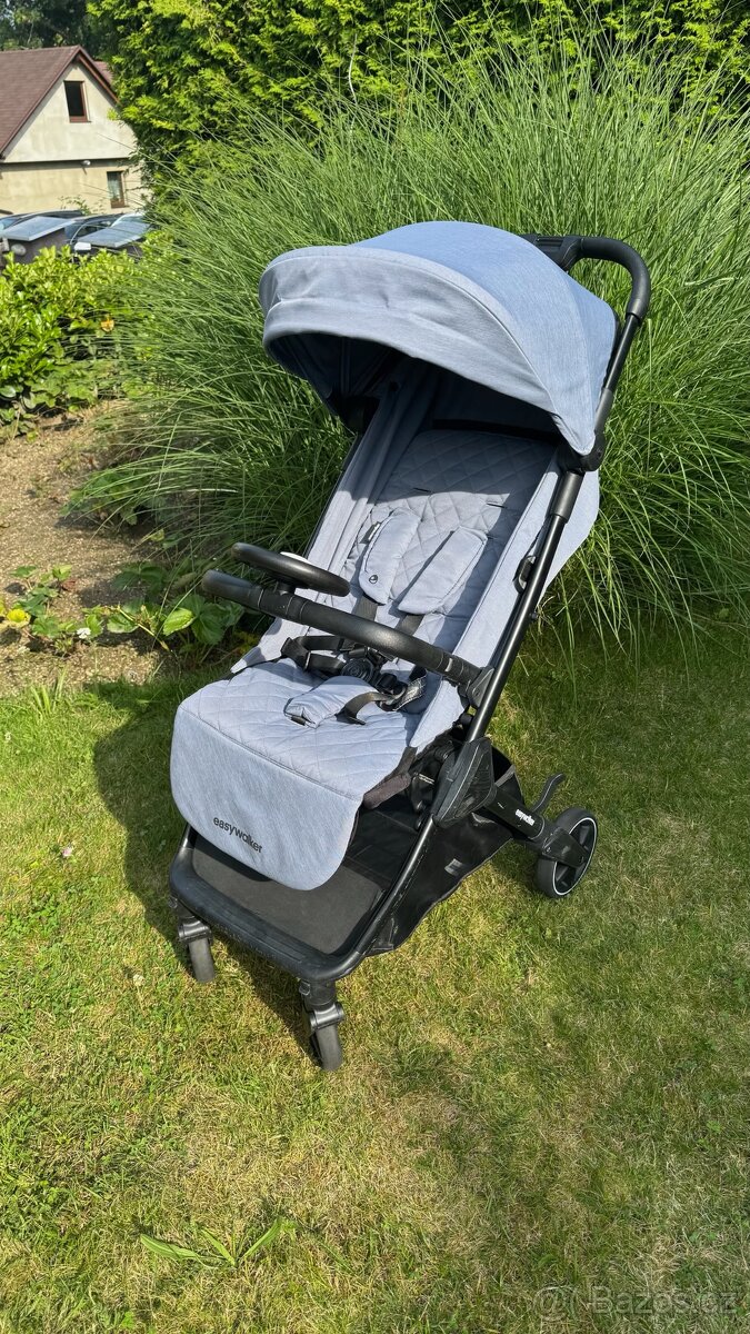 Easywalker Jackey - sportovní kočárek