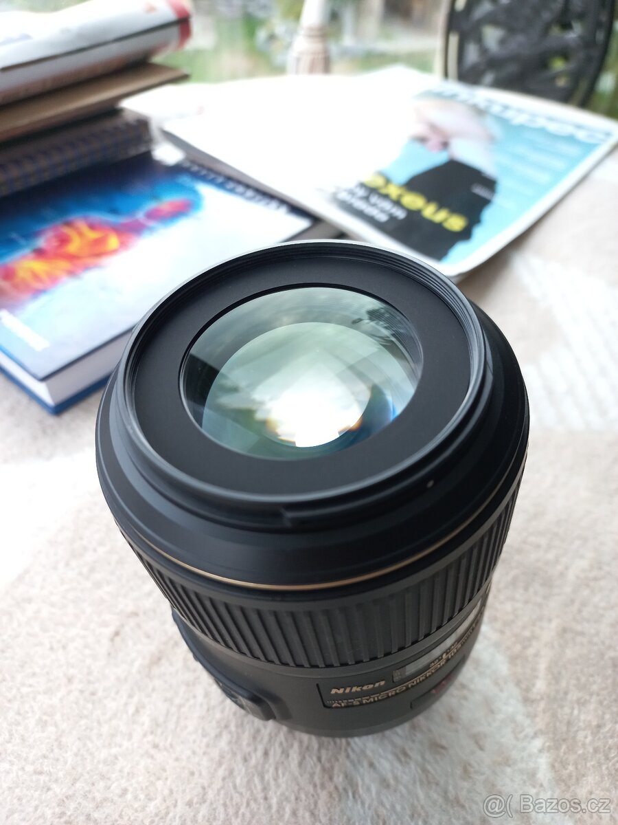 Nikon 105/2,8