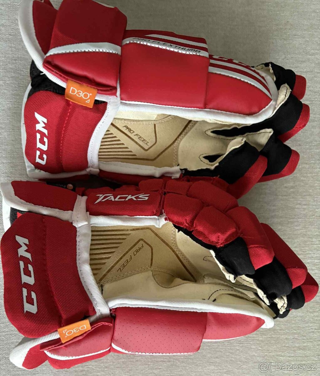 Rukavice CCM Tacks senior 4R pro2 vel.14"