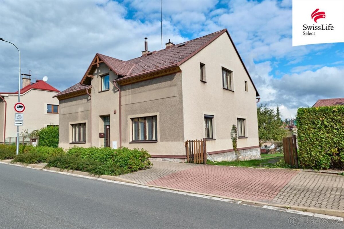 Prodej rodinného domu 188 m2 Červený Kostelec