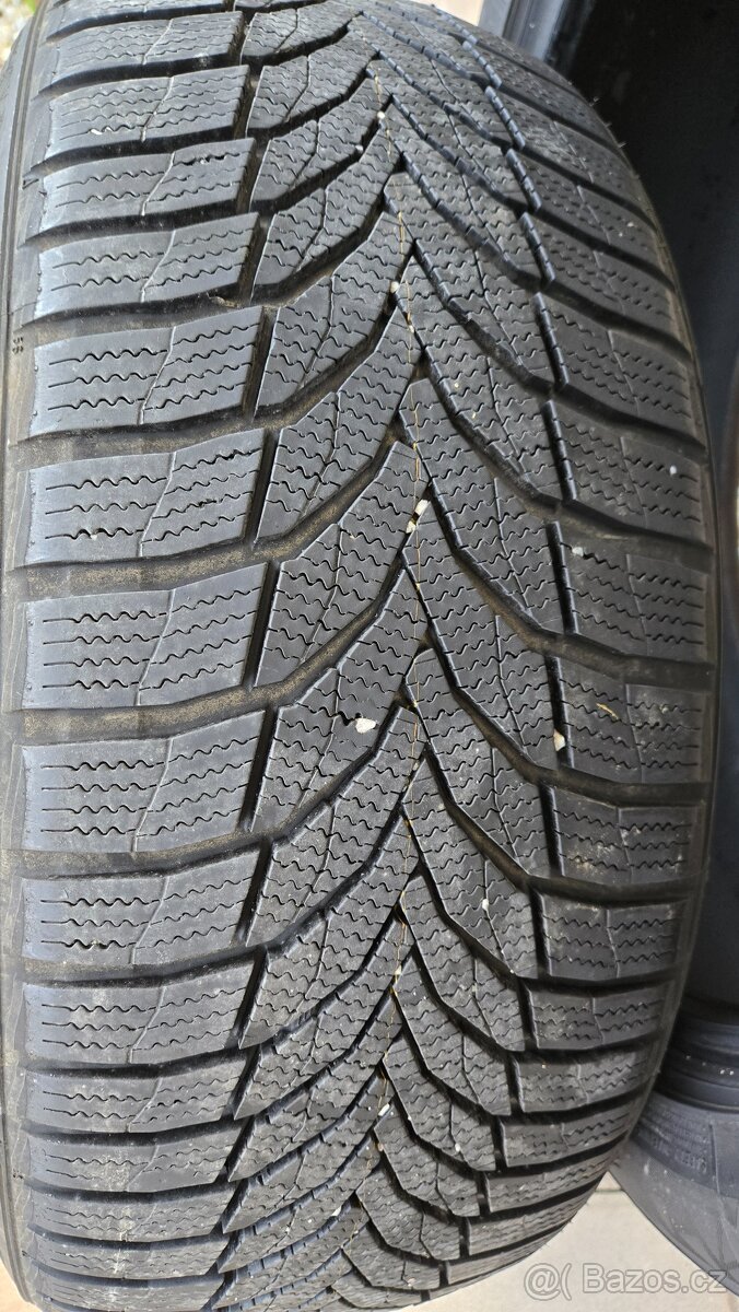 Zimní pneu 225/50 r 18