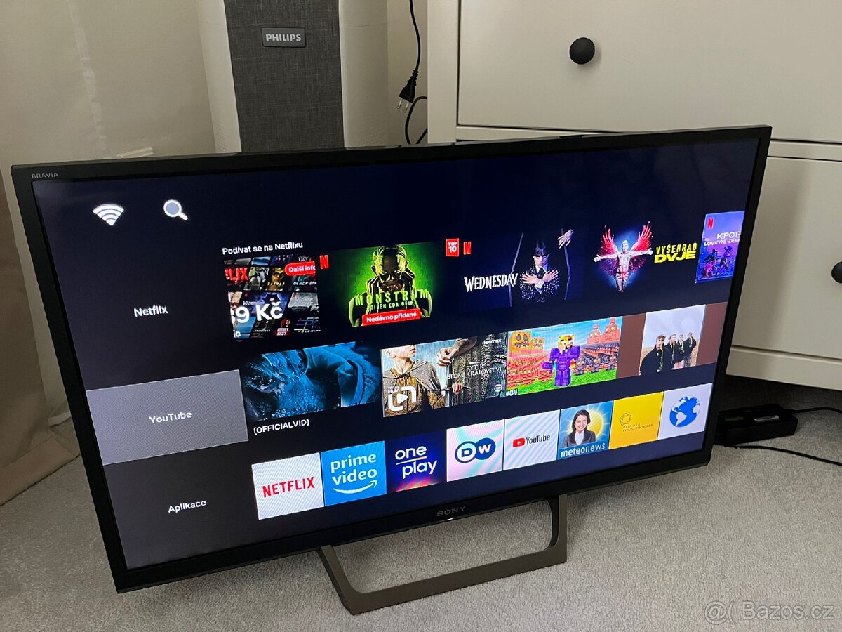Sony smart TV 82cm