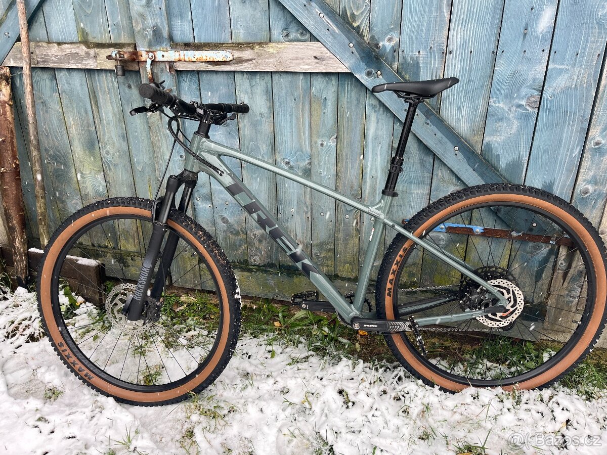 MTB Trek Marlin 7 gen3 šedá velikost ML