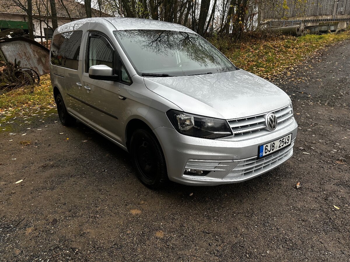 Volkswagen Caddy Maxi 2.0 TDi  5 míst Rok 2018 2X Šoupačky