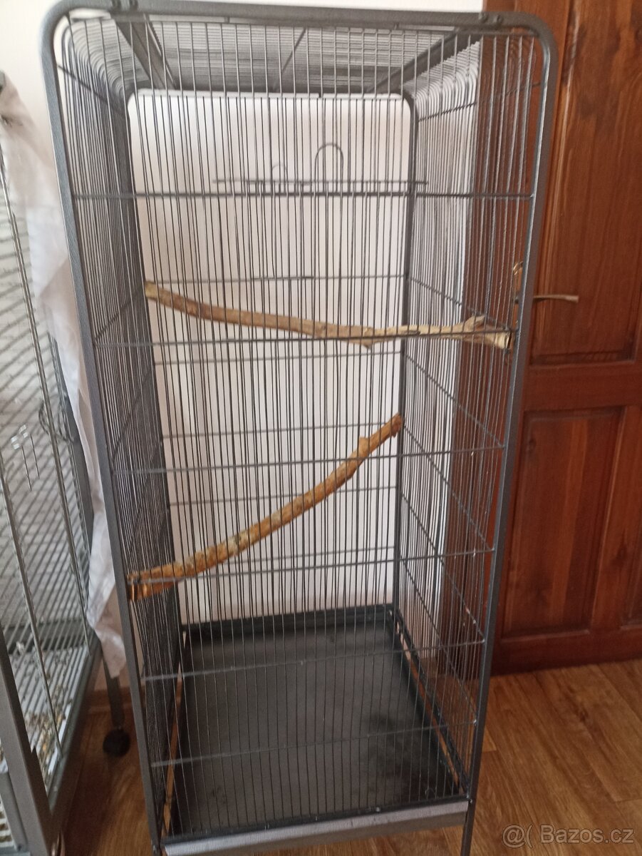 Voliéra  pro papoušky