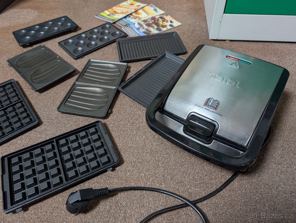 Sendvičovač značky Tefal SW854D16 Snack Collection 4v1