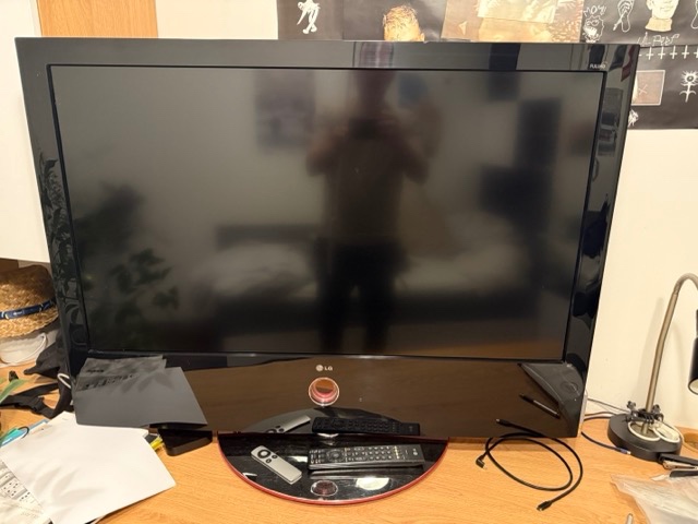 Televize LG 42LG6000