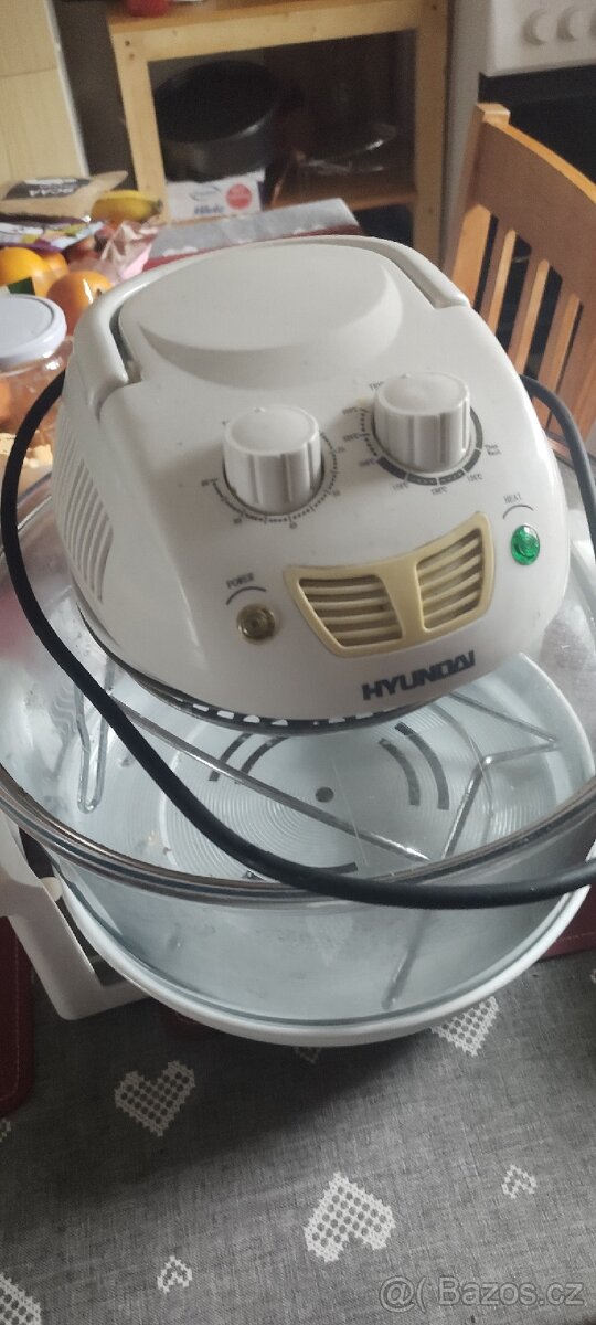 Hyundai horkovzdušná trouba