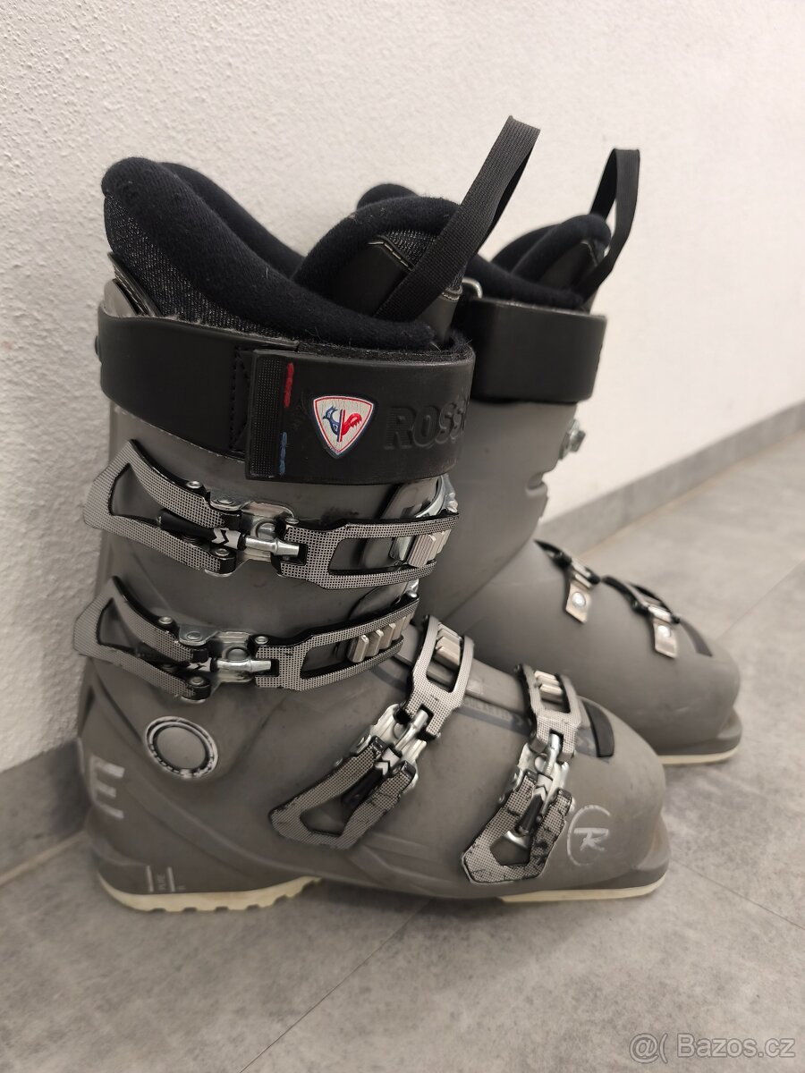 Lyžáky Rossignol 235
