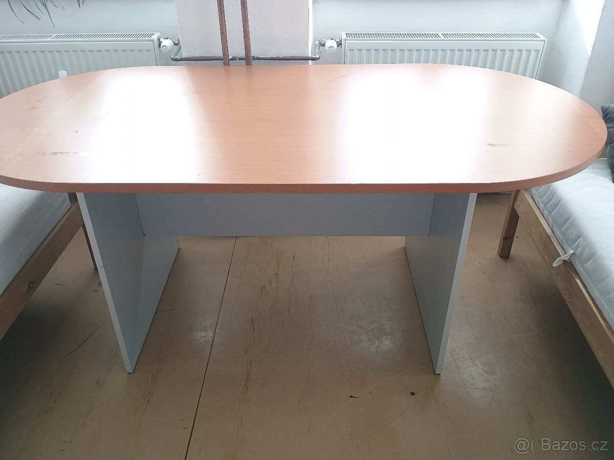 Velký stůl jídelní pracovní