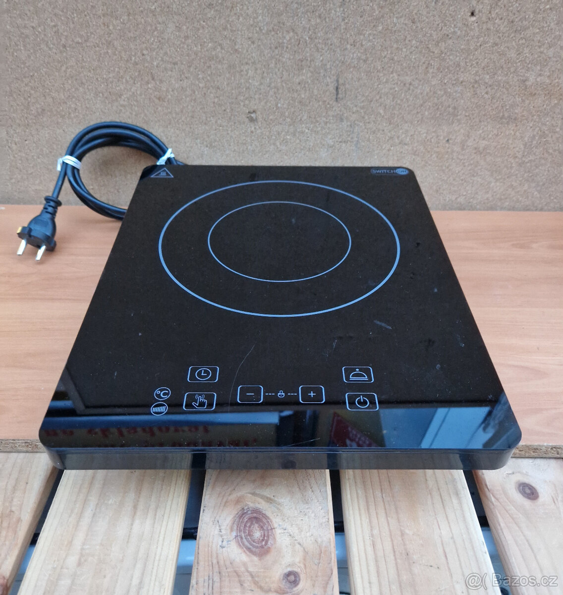 indukční vařič SwitchOn IC-A0201