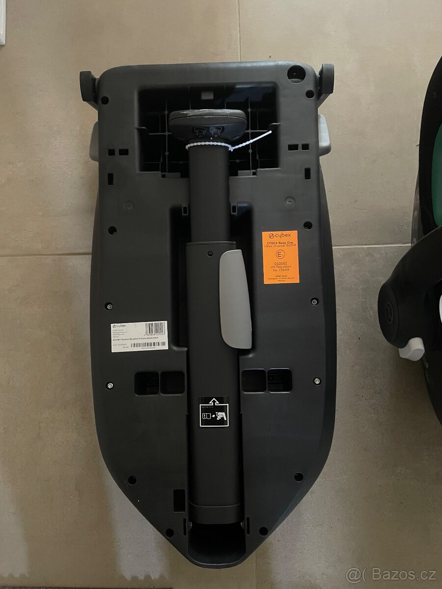 Autosedačka Cybex + báze