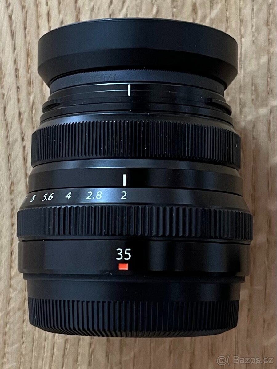 FUJIFILM XF 35mm f/2 R WR + B+W UV filtr – skvělý stav