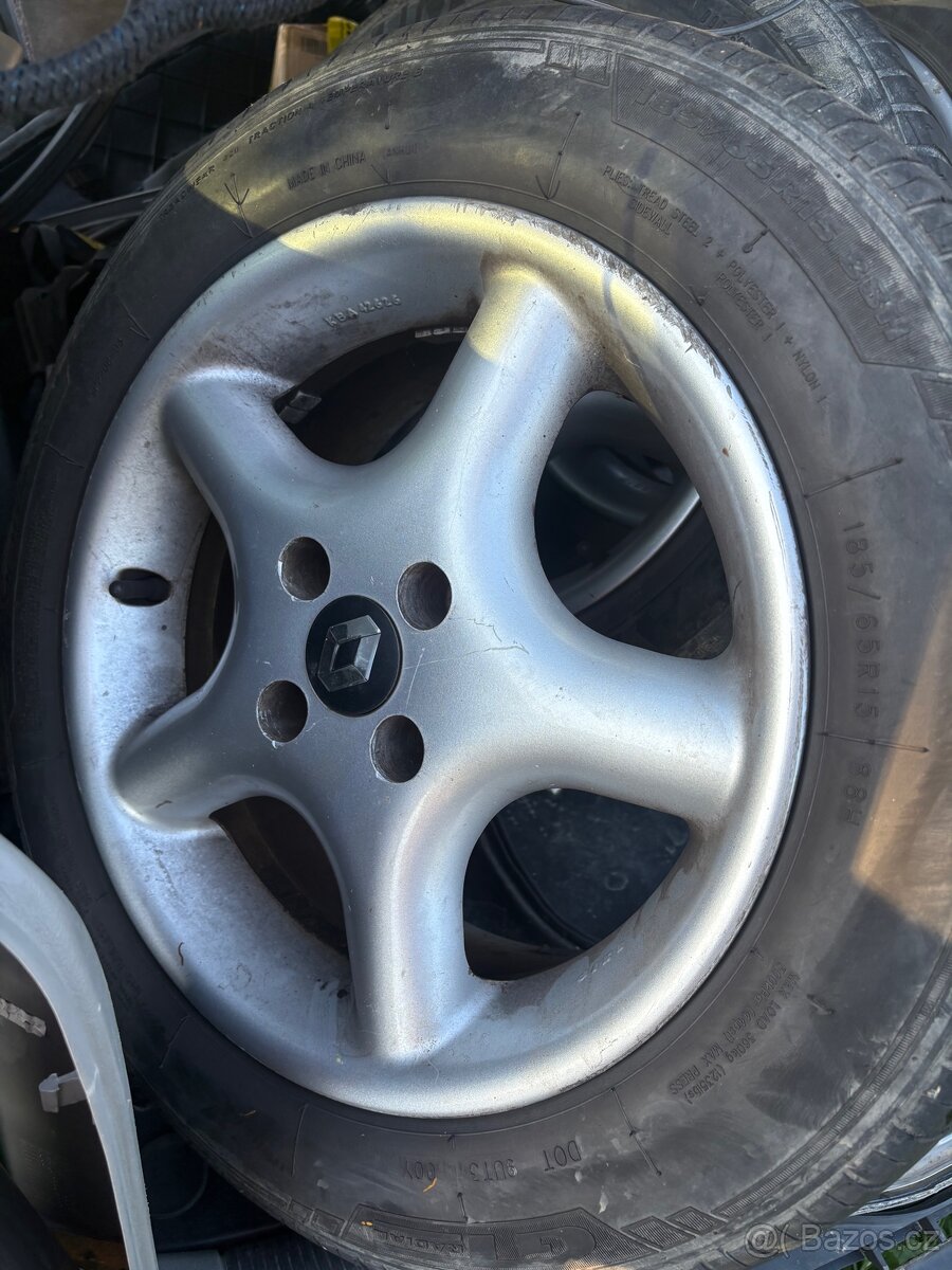 4x100 r15