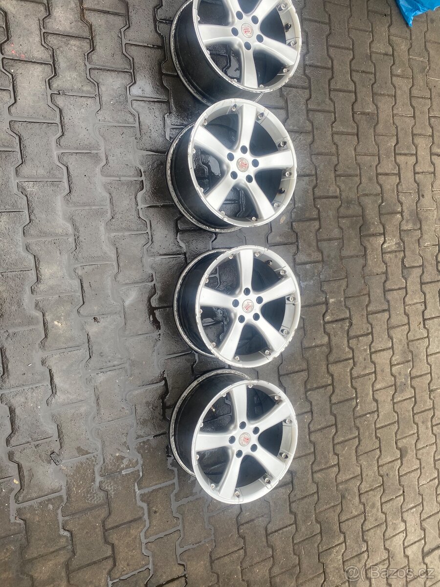 Lítá kola 5x114.3R 17
