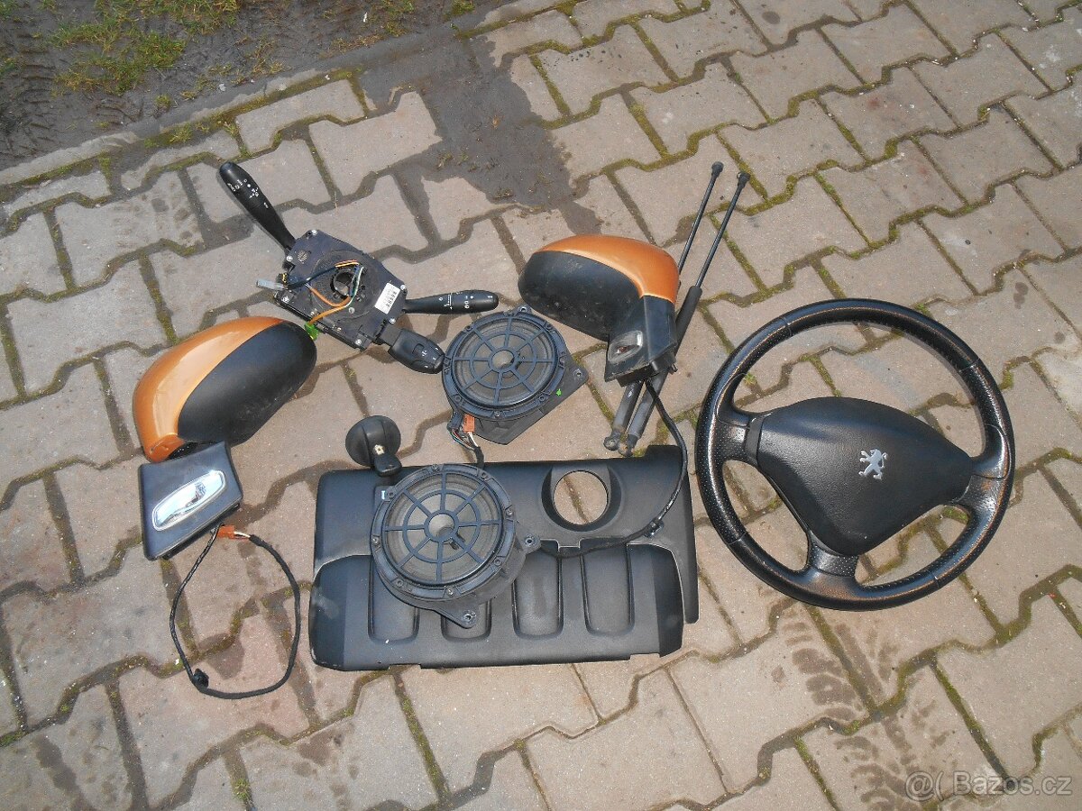 PEUGEOT 207 ZBYTEK DÍLU
