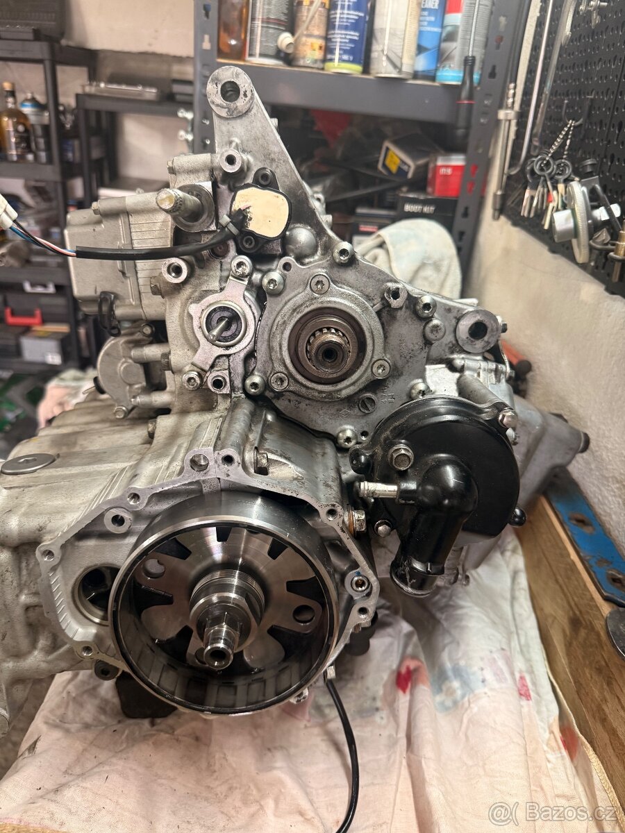 Kompletní Motor na Nd - Suzuki Gsxr -1000 - k9 - 2009