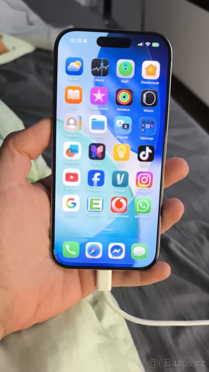 iPhone 16 pro 128gb