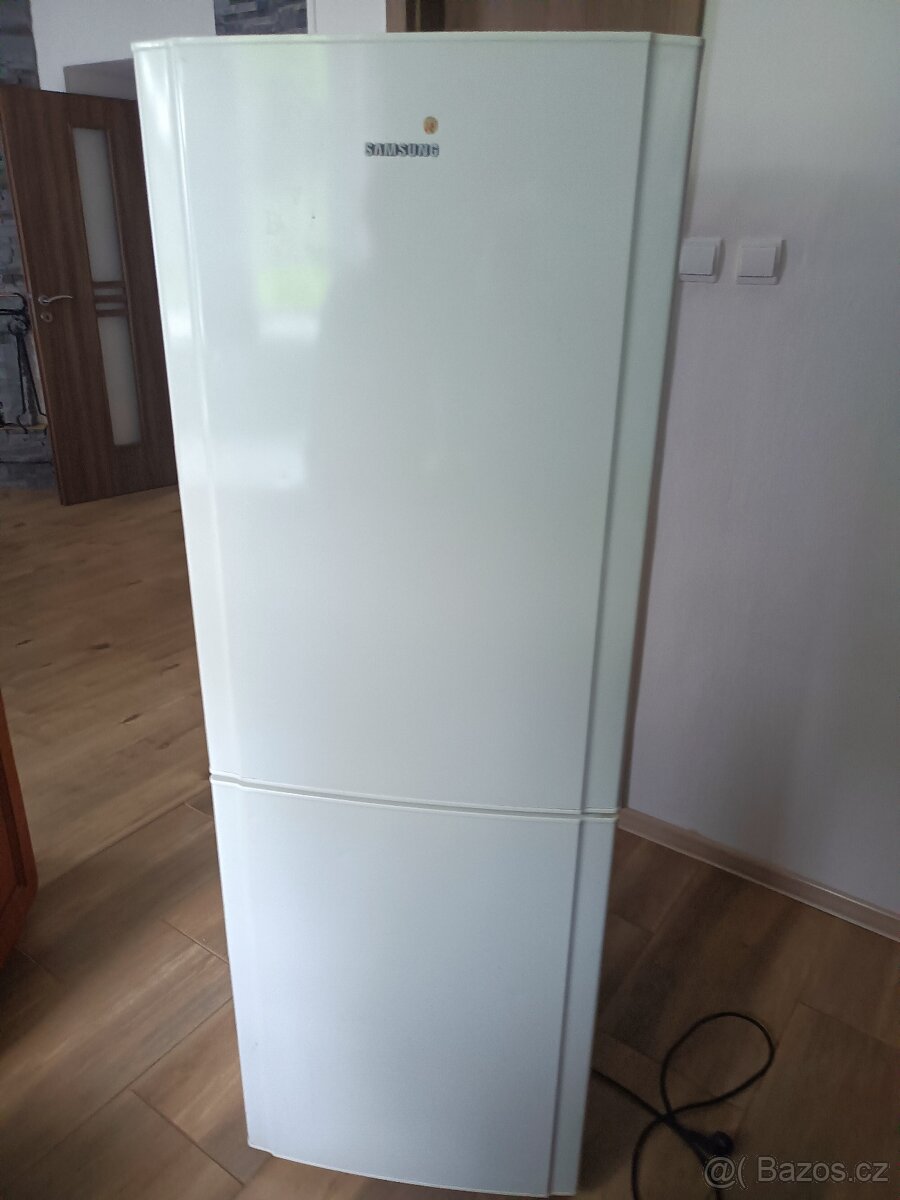 Kombinovaná chladnička Samsung