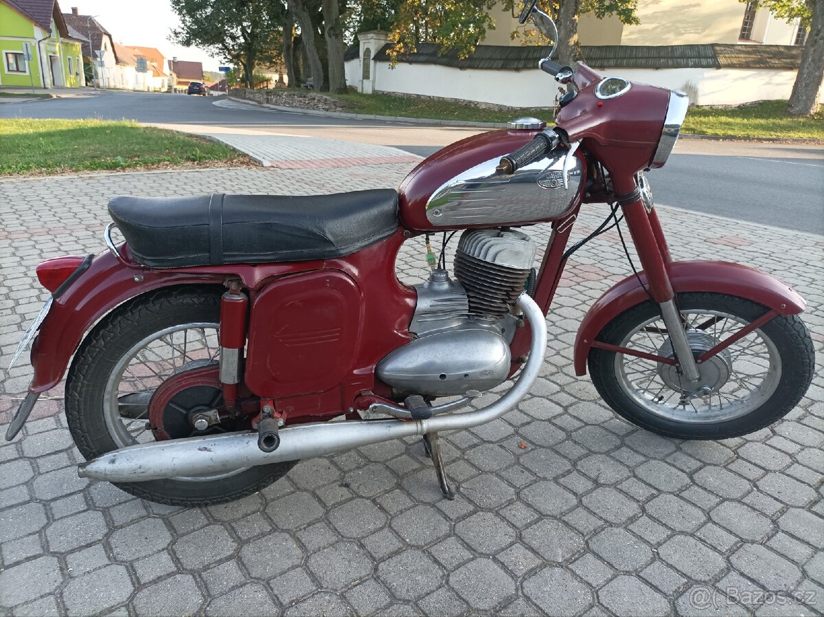 Vyměním Jawu 250/559 za ČZ 350/472