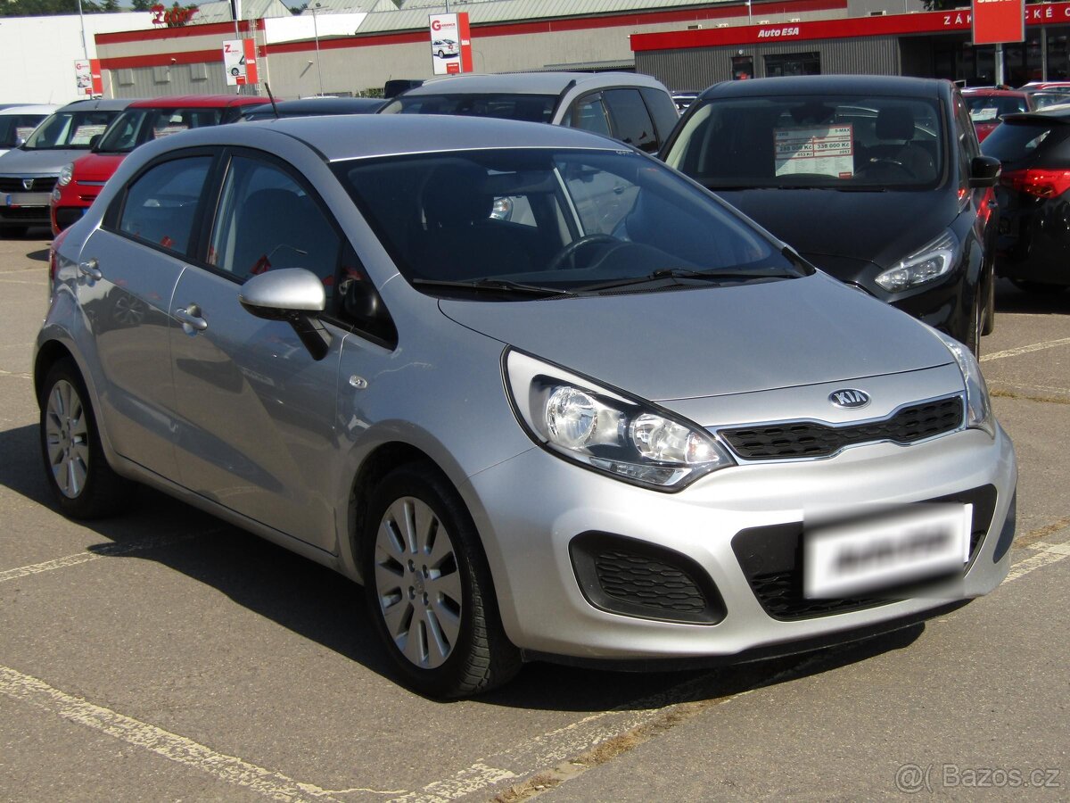 Kia Rio 1.4i , 80 kW benzín, 2013
