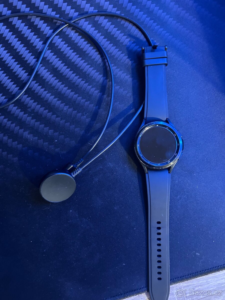 hodinky samsung