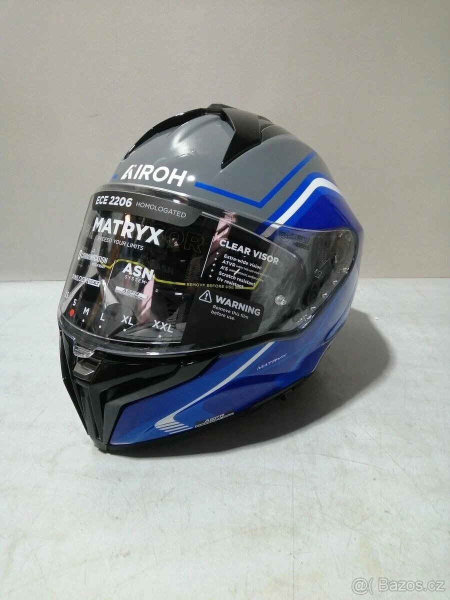 Silniční přilba Airoh Matryx Wide