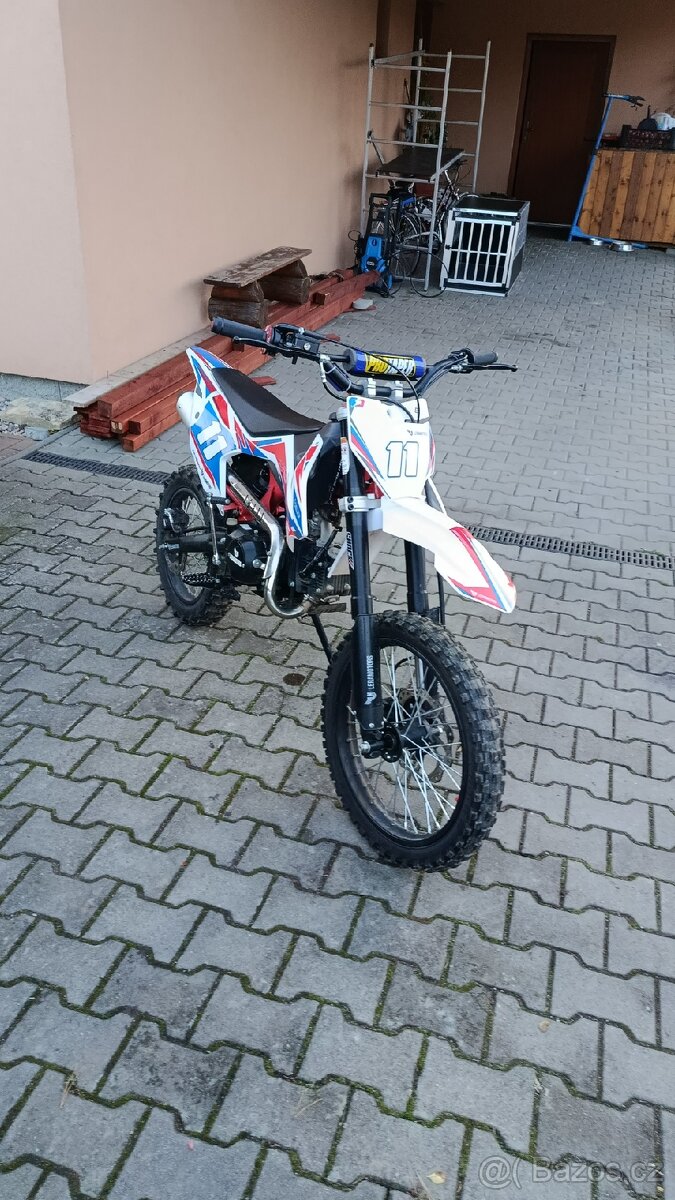 Pitbike Leramotors Shark 125