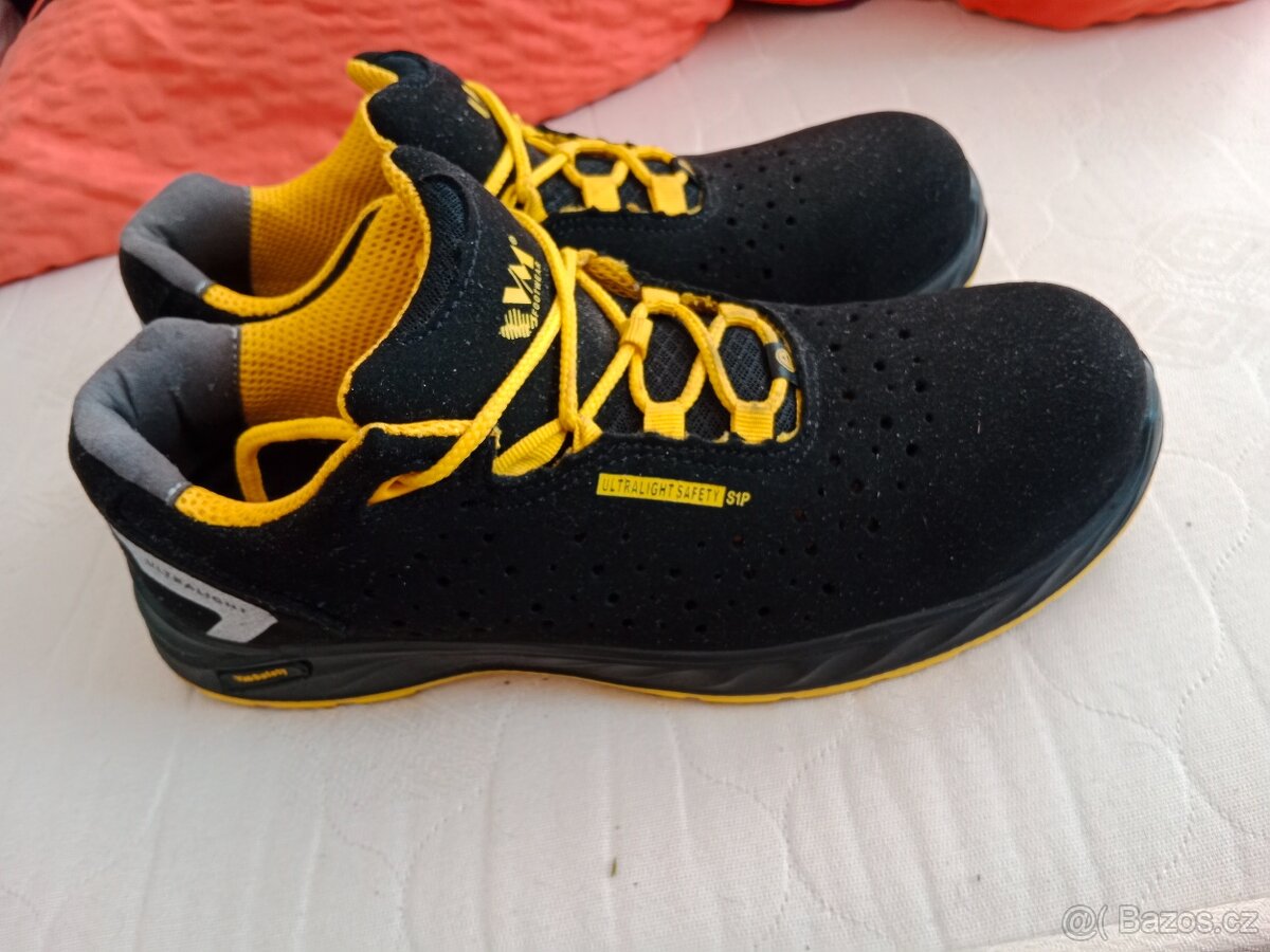 Pracovní boty nové stav 10/10