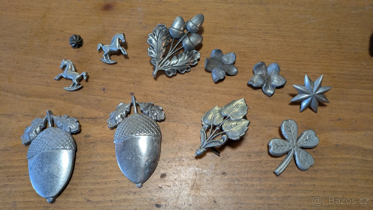 Koňské faléry z postroje