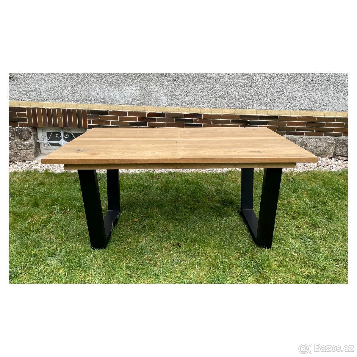 Masivní rozkládací jídelní stůl - Livingstone 160 cm