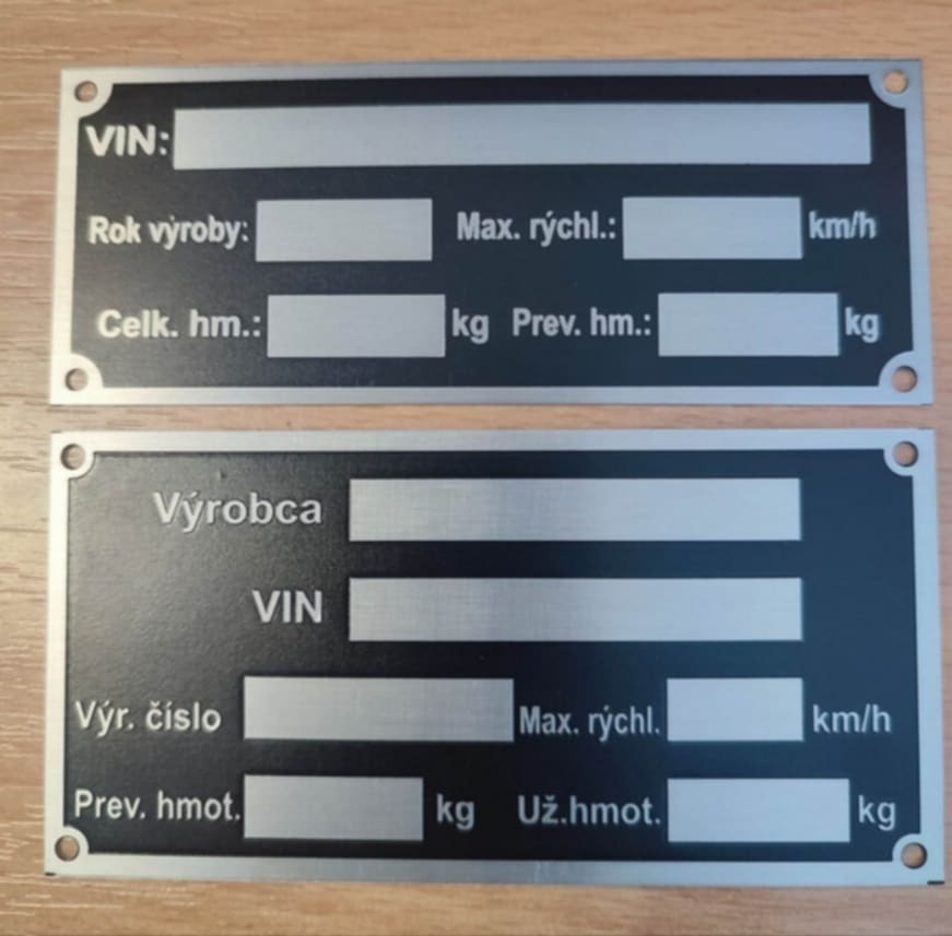 výrobní stitek vozik, karavan