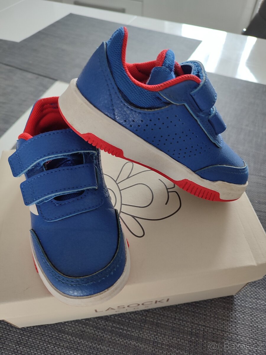 Dětské boty Adidas vel.25
