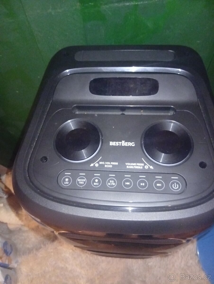 Bluetooth reproduktor