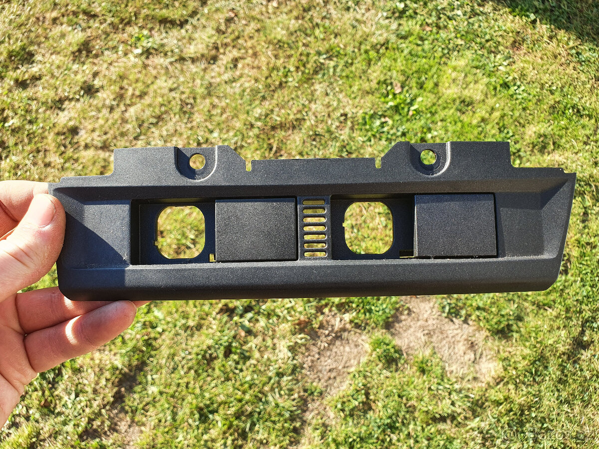 Panel spínačů Ford Focus MK2