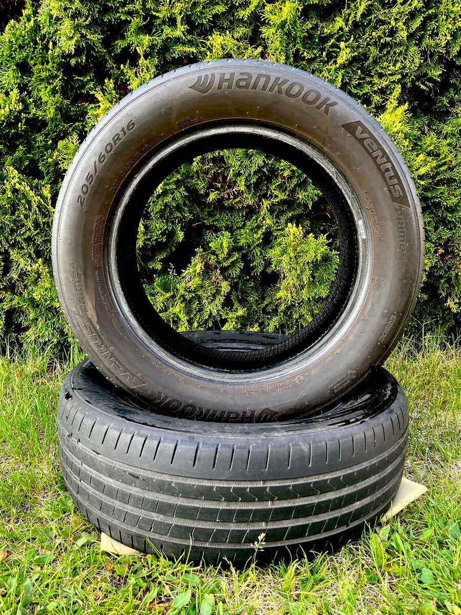 2 ks Pneu 205/60/16 Hankook letní