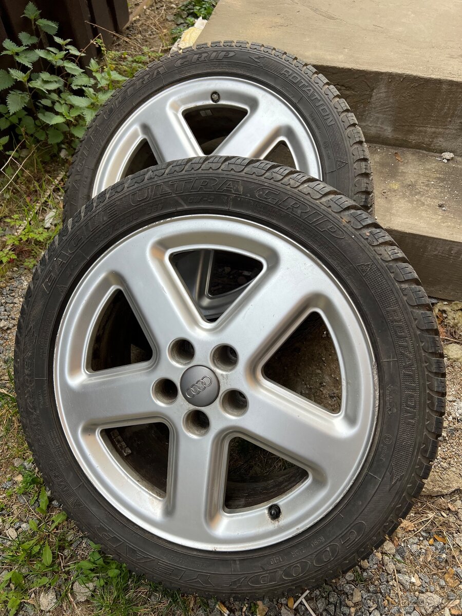 18 palcove elektrony 7,5X18 ET25 + zimne pneu 245/45 z Audi