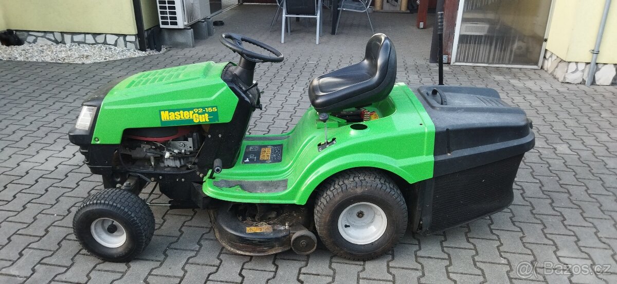 Prodám zahradní traktor