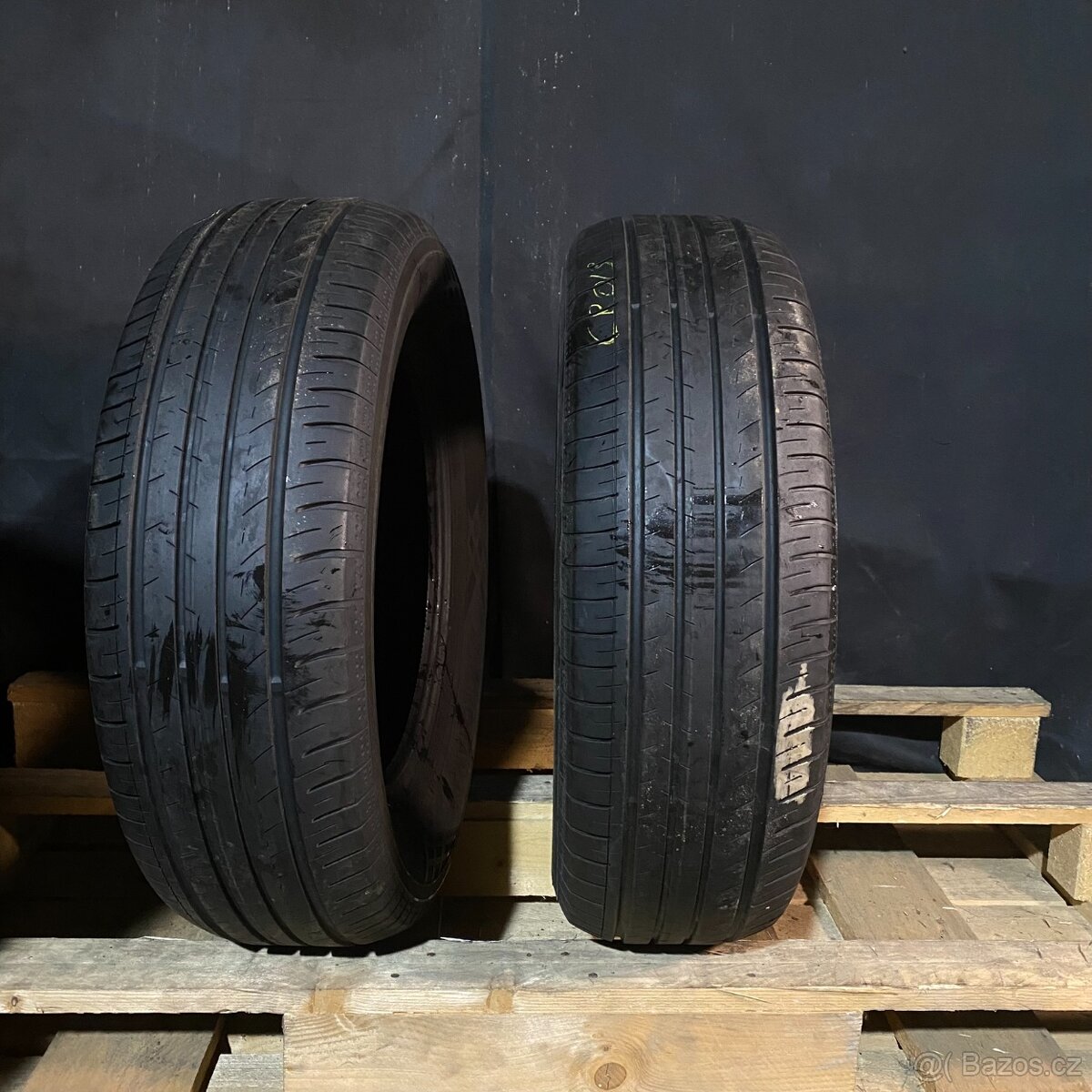 Letní pneu 215/65 R16 98H Yokohama 5mm
