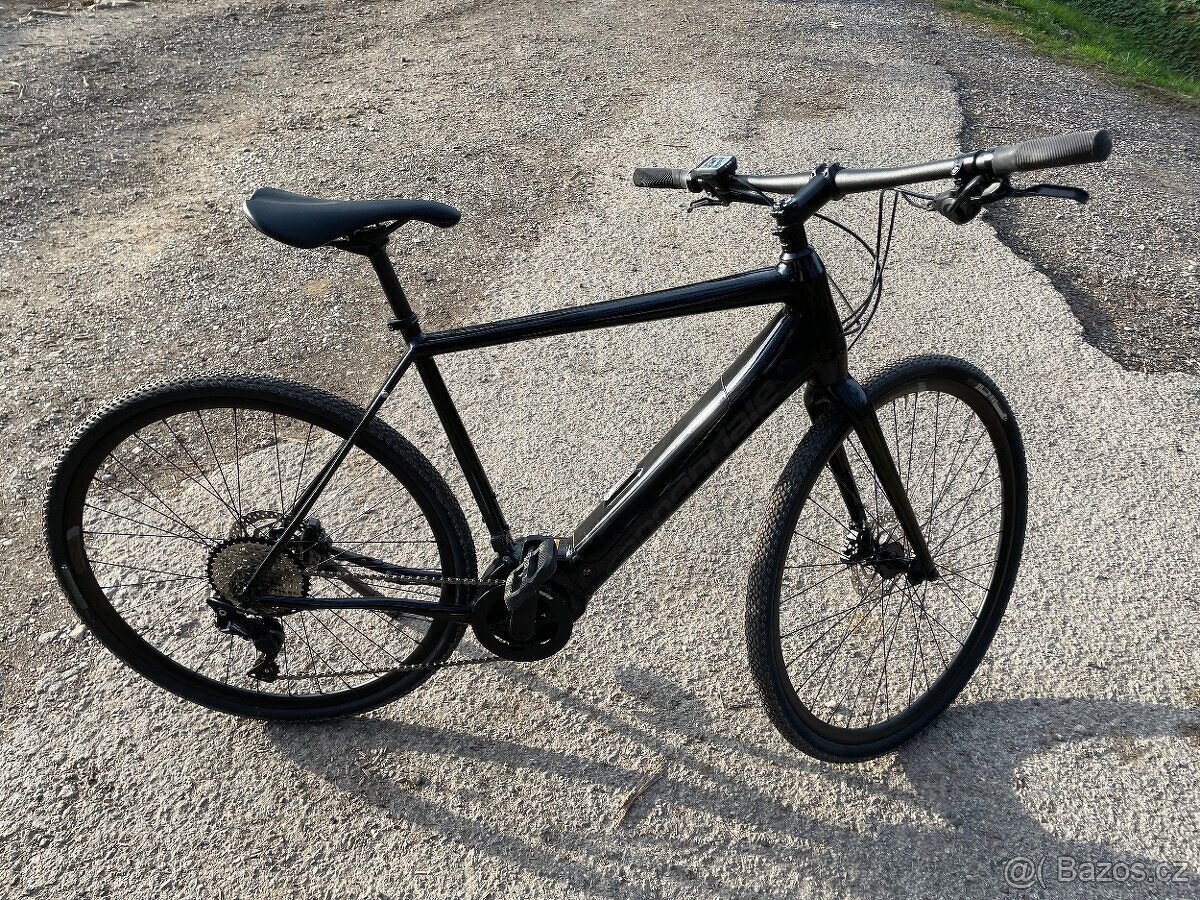 Prodám Cyklokrosové Kolo Cannondale Quick Neo