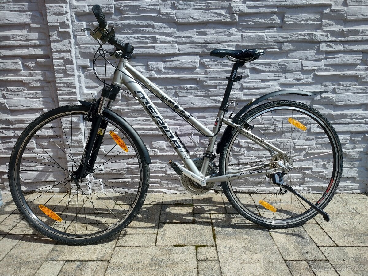 Prodám dámské trekové kolo Merida Crossway 300