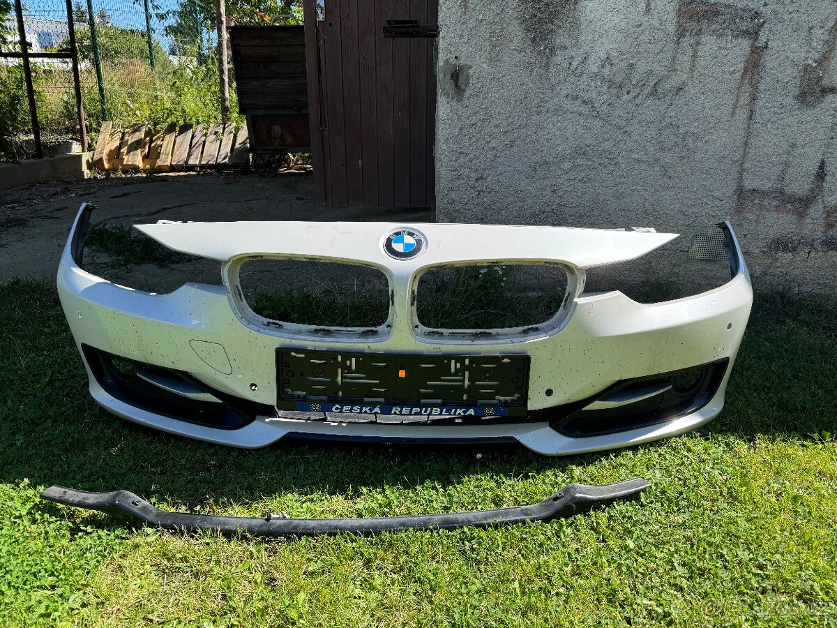 BMW f30 f31 přední naraznik komplet