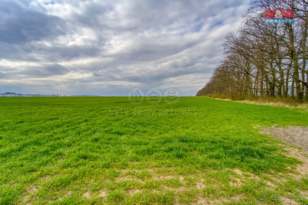 Prodej pole, 39881 m², Hostouň