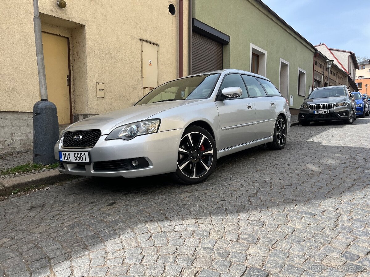 Subaru Legacy 3.0 Spec b manuál