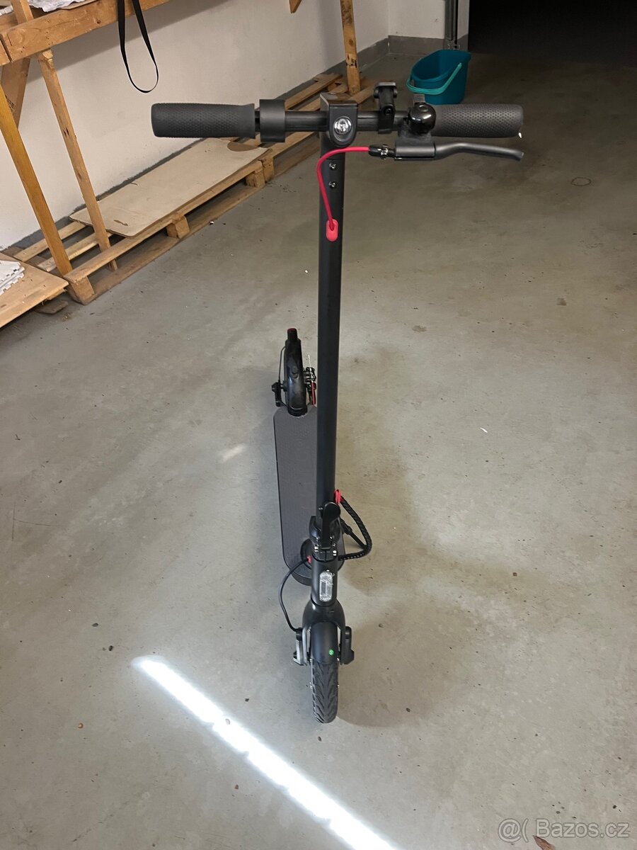 Elektrická koloběžka Sencor Scooter TWO RANGE 2021
