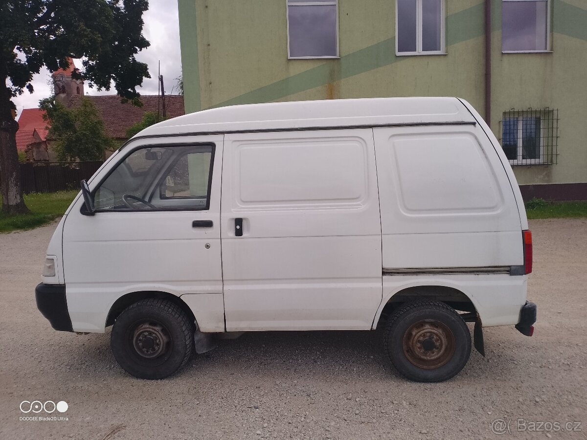 PRODÁM MINI DODÁVKU PIAGGIO PORTER