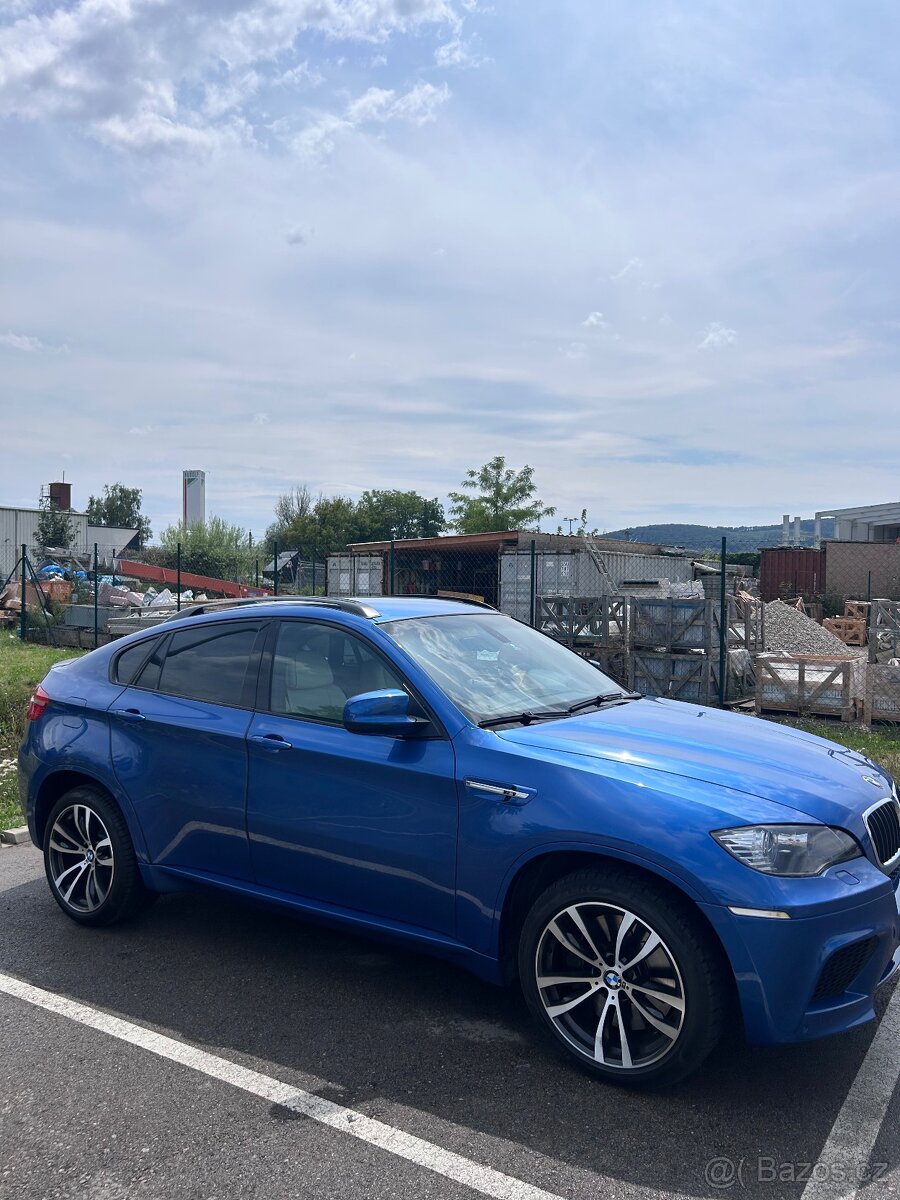 BMW X6M 555HP, HUP/Massage, 105.000km