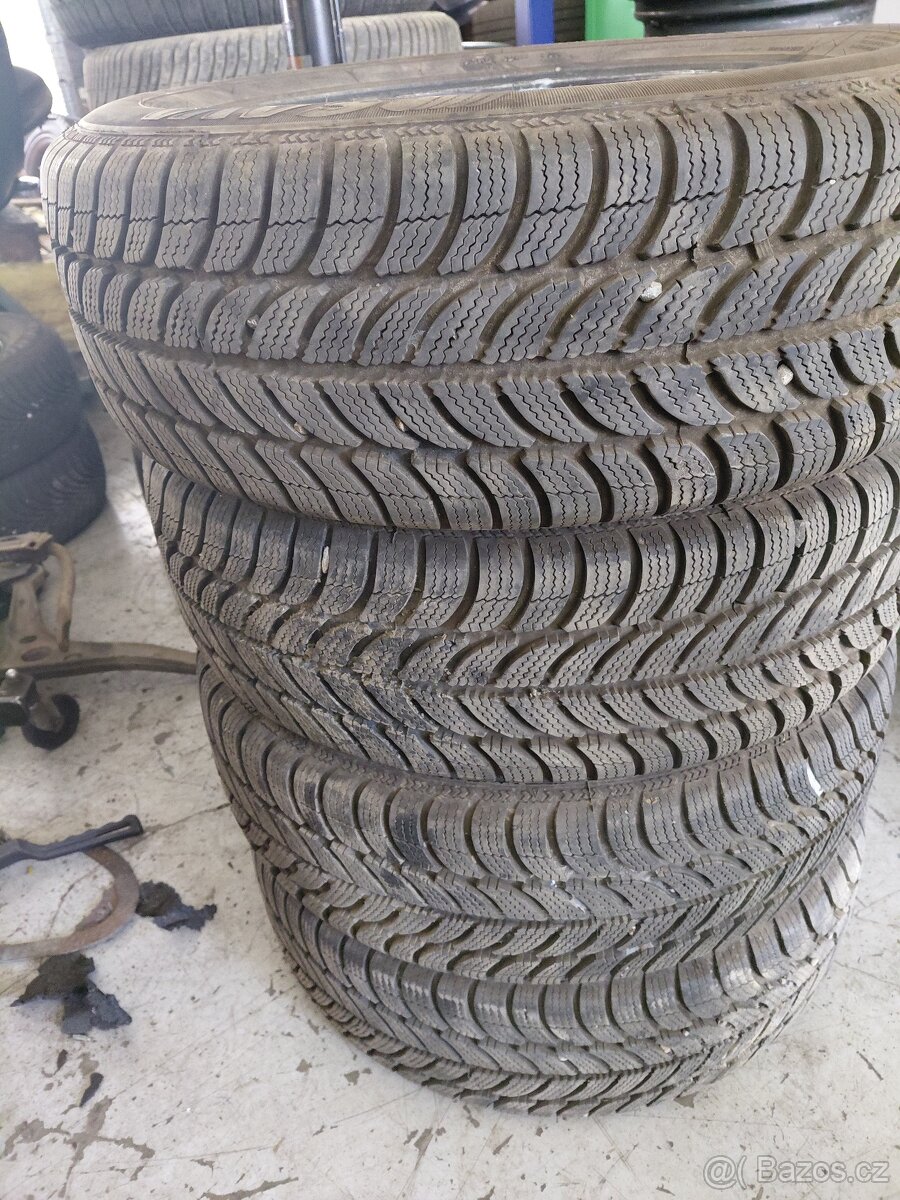 Pneu 195/60 R15