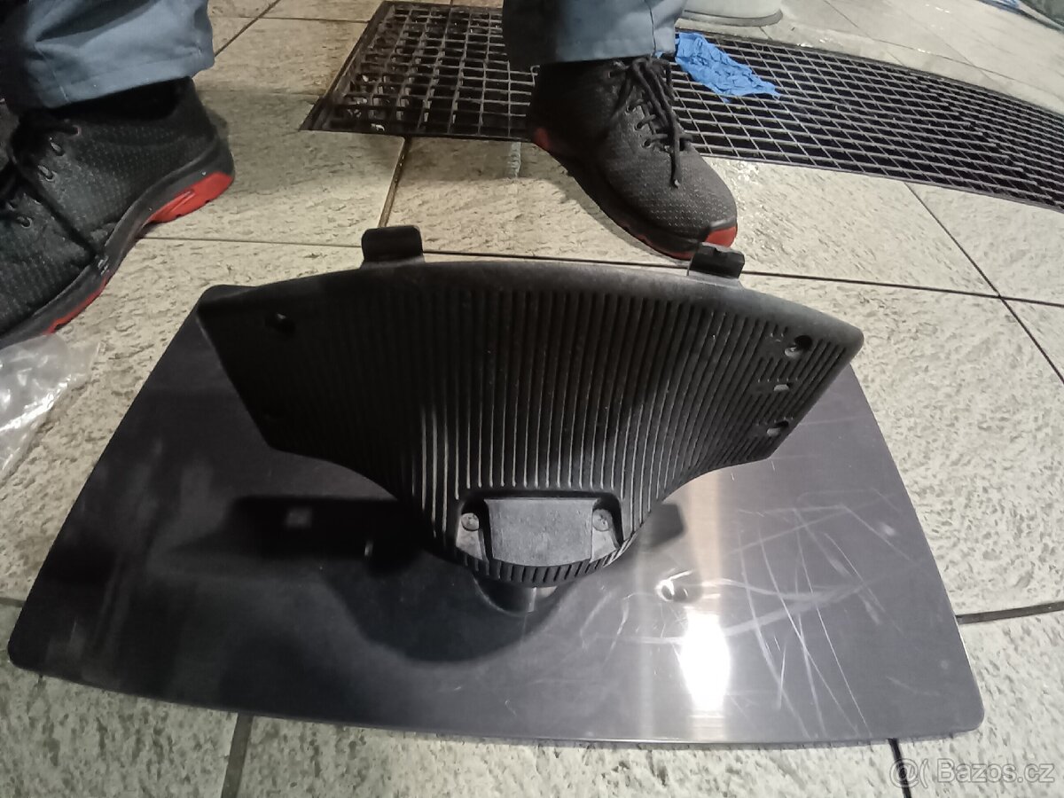 Originální stojan pro tv Samsung